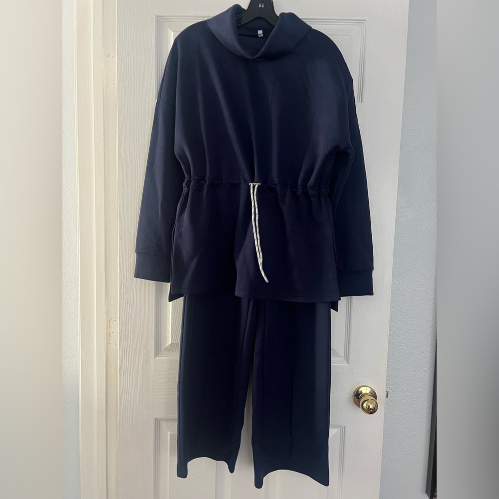 Navy Women's Two-Piece Set